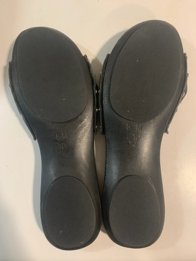 Donald J Pliner Black Thong Sandals - photo 4