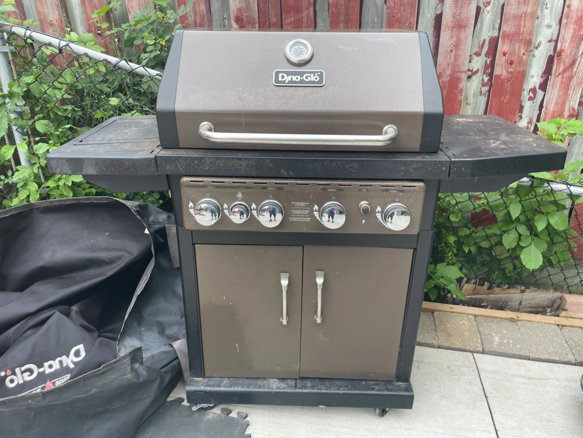Dyna-Glo Propane Grill