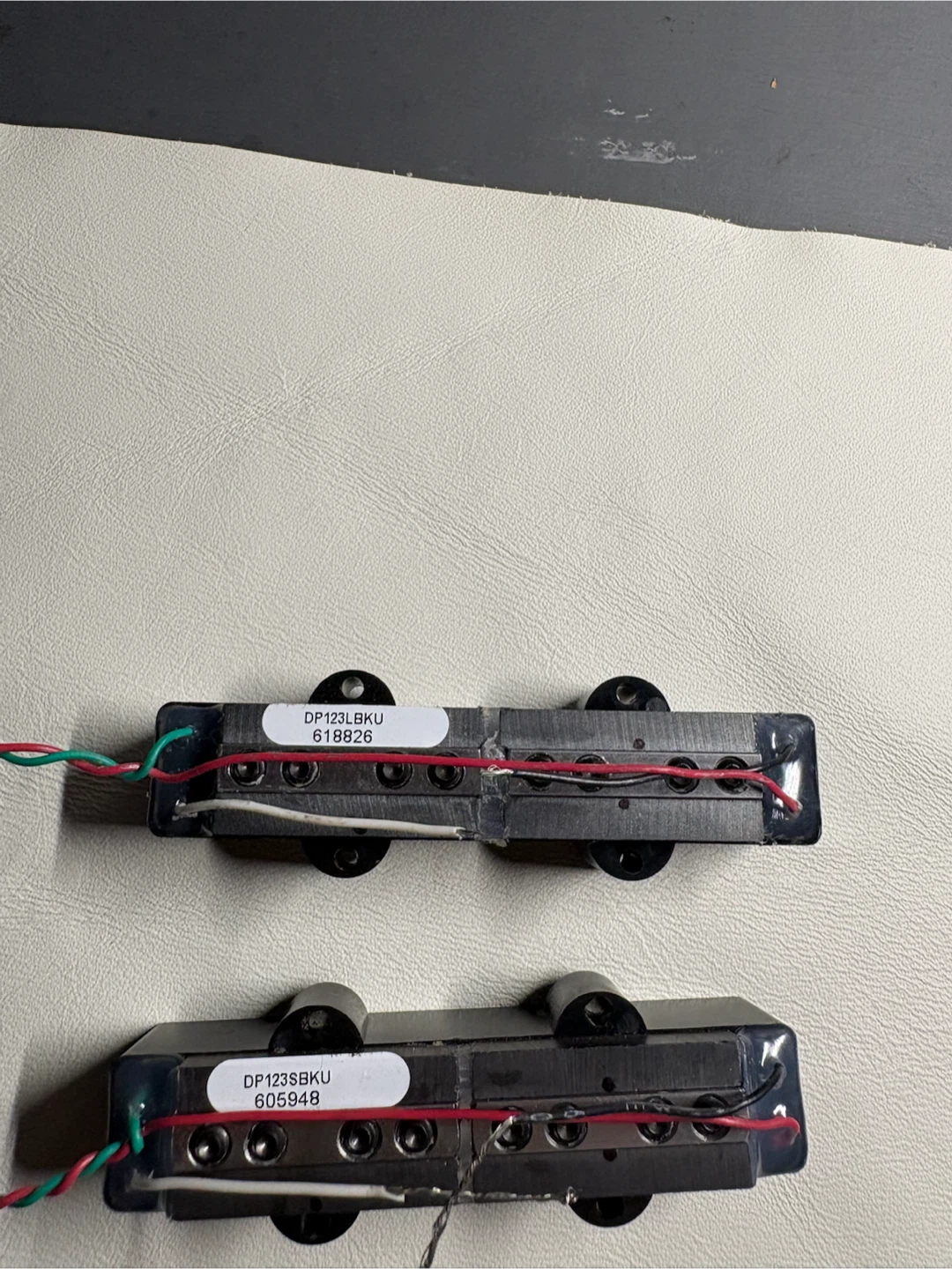 DiMarzio DP123 J Bass Pickups - photo 2
