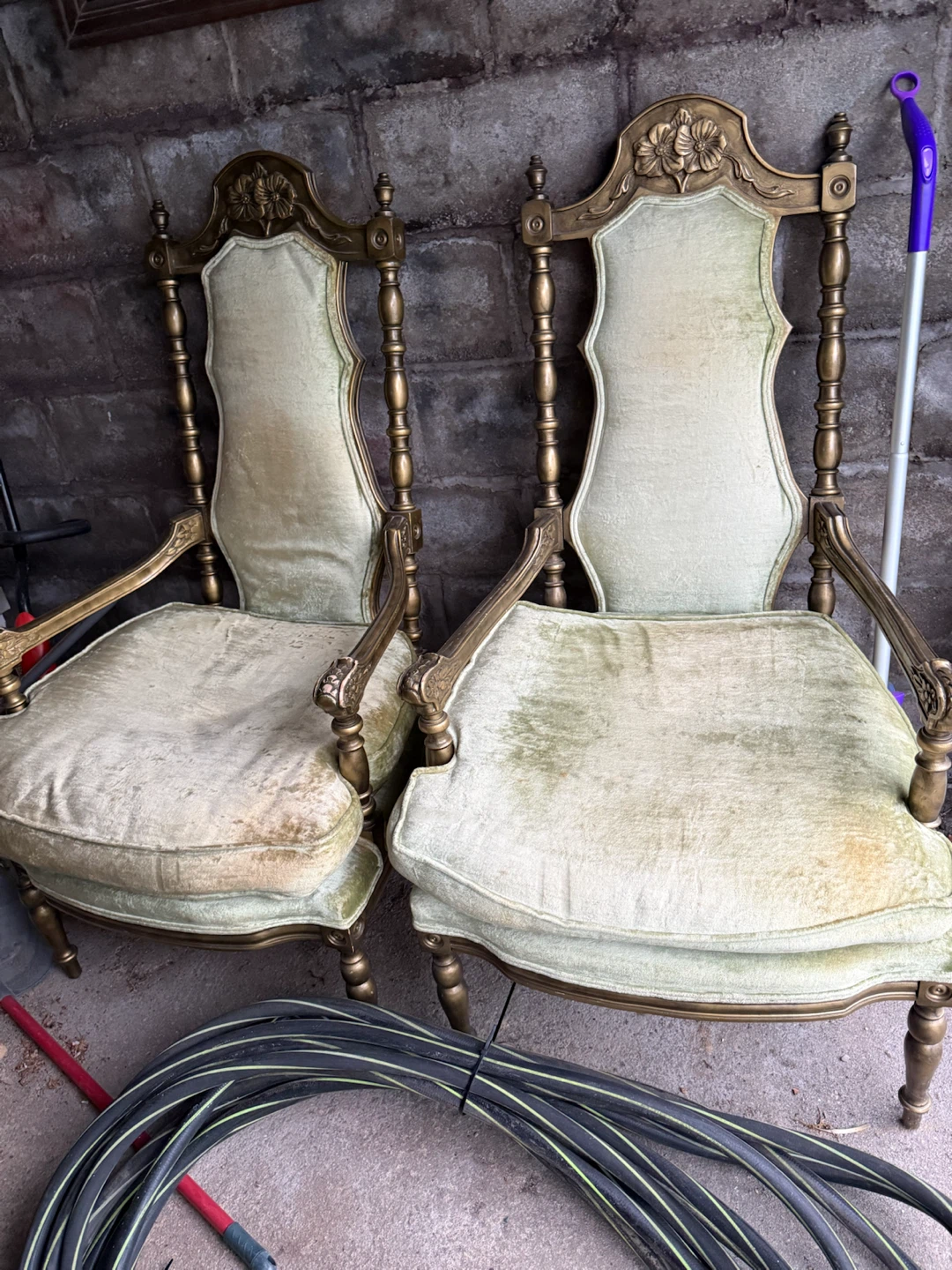Ornate Vintage Armchairs (Pair) - photo 5