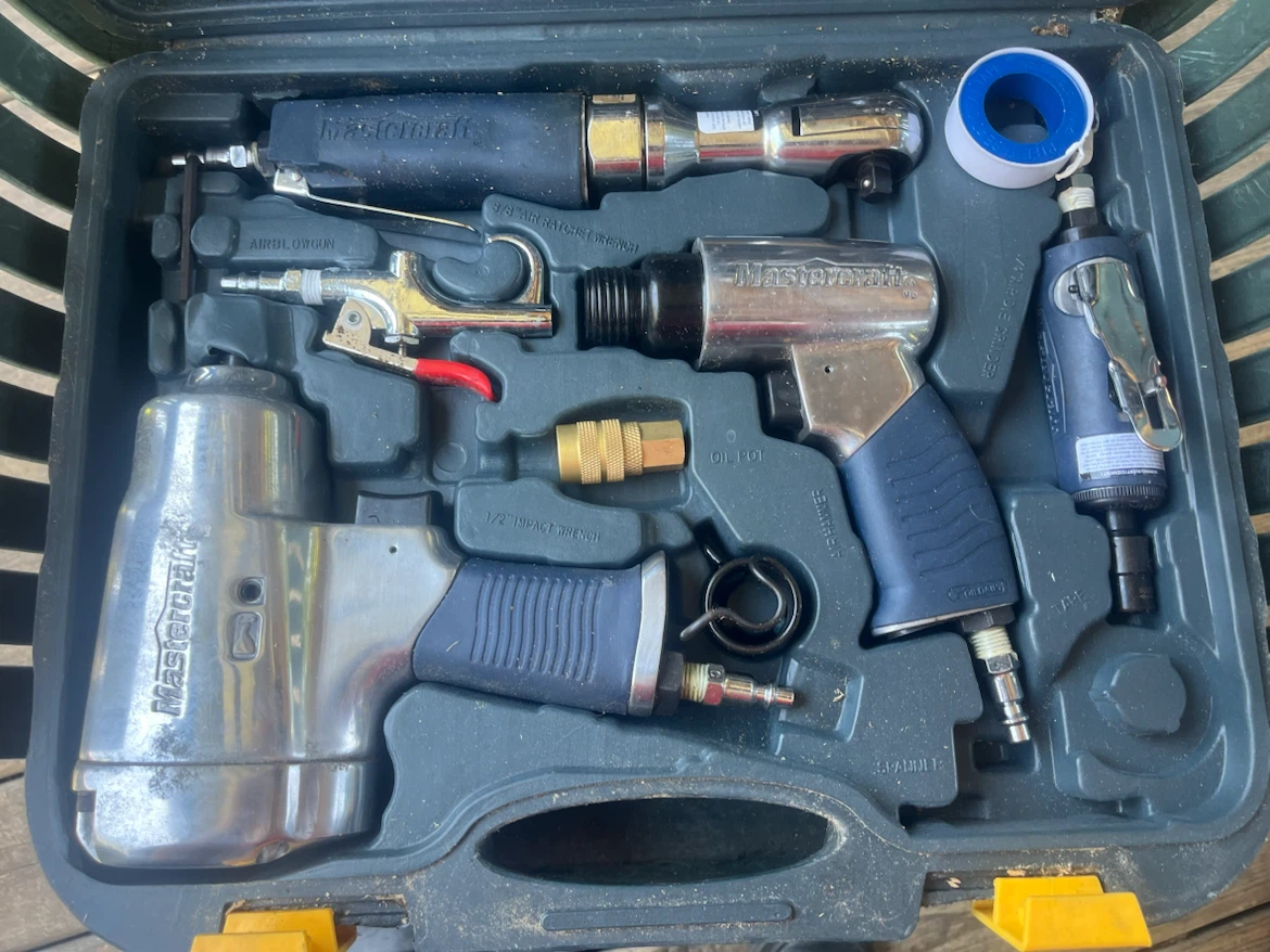 Mastercraft Air Tool Kit - photo 2