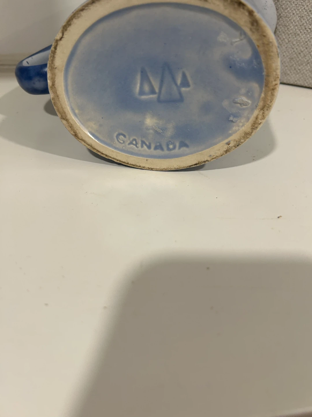Blue Mountain Pottery Pitcher - photo 3