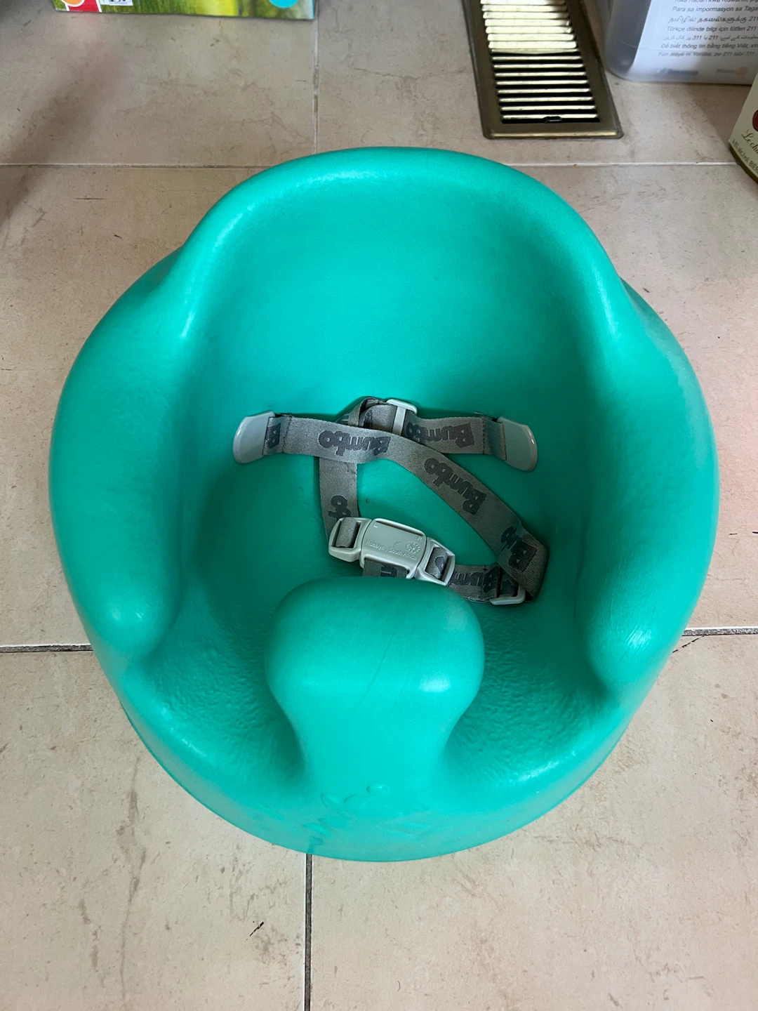 Bumbo Baby Seat with Harness