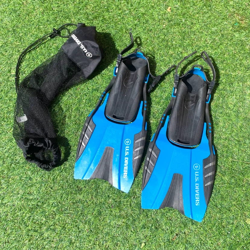 U.S. Divers Blue Snorkel Fins with Mesh Bag