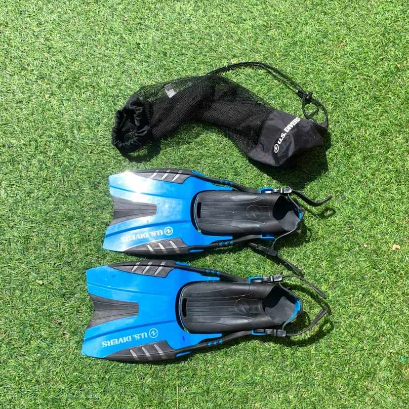 U.S. Divers Blue Snorkel Fins with Mesh Bag - photo 3