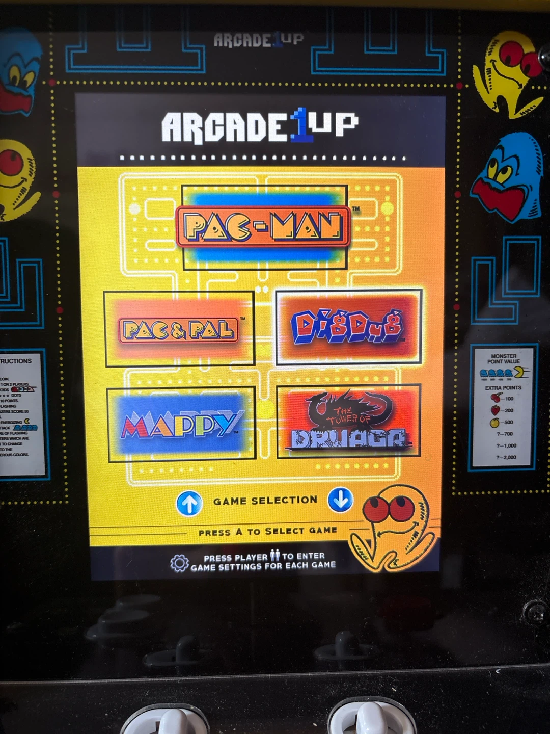 Arcade1Up Pac-Man MINI Arcade Machine