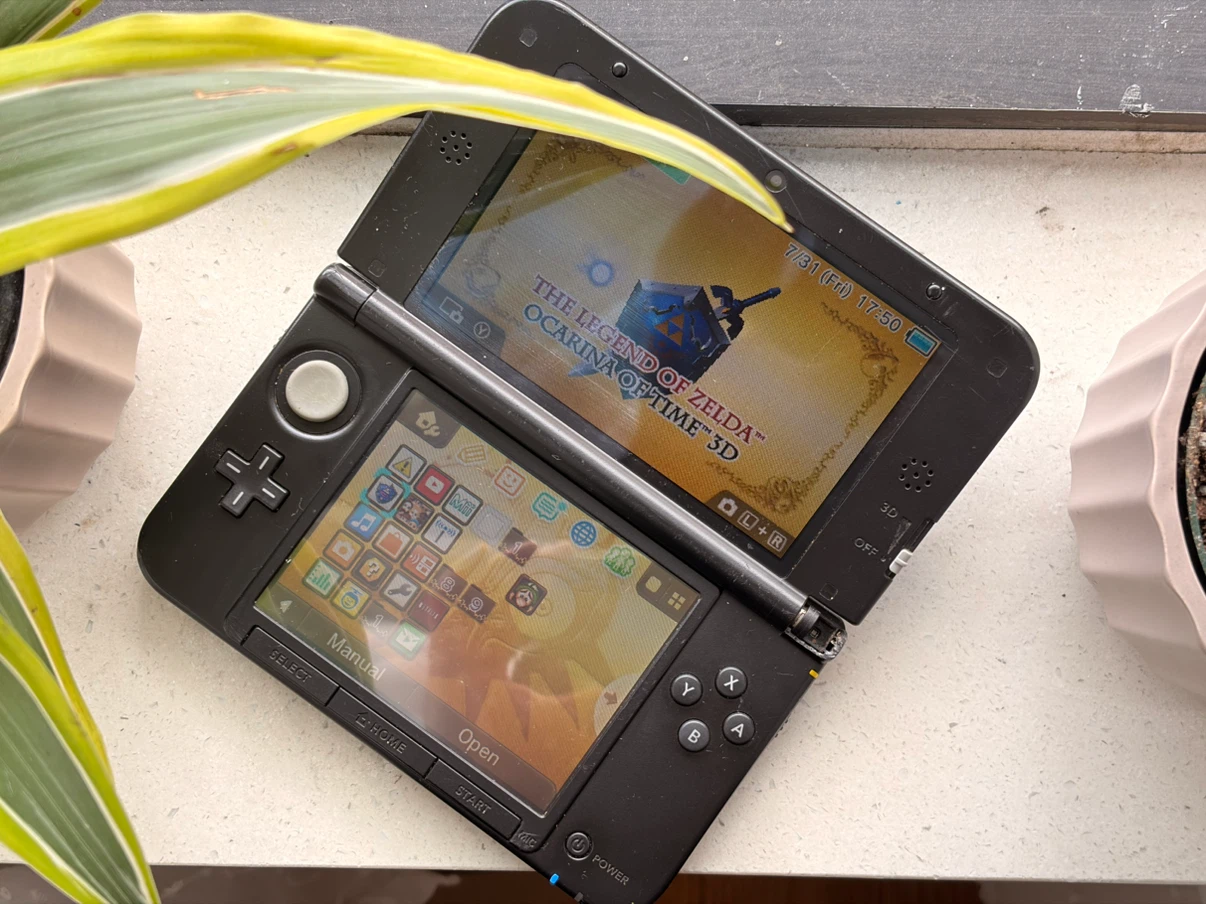 Nintendo 3DS XL Blue Console