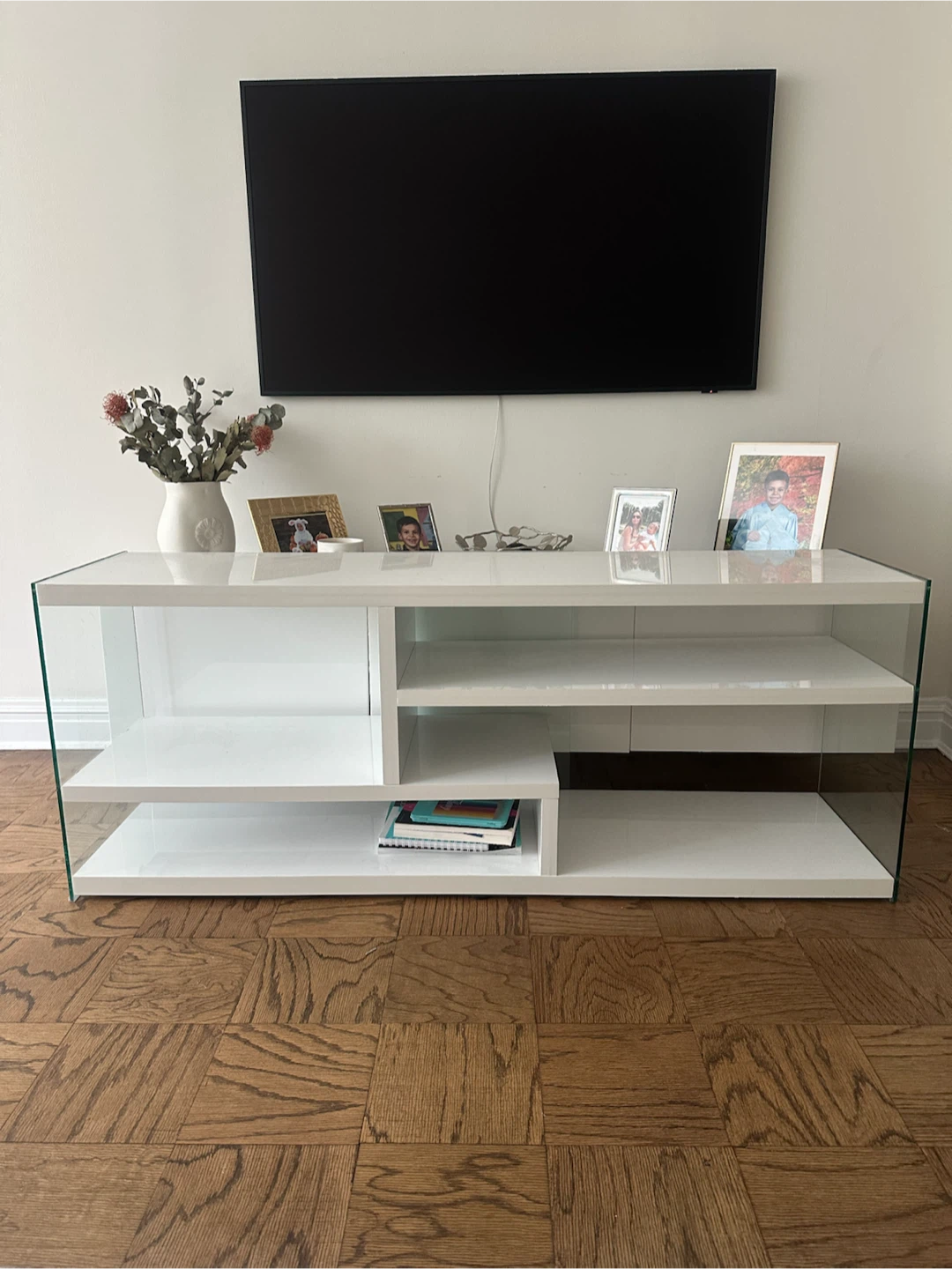 White Entertainment TV Stand with Glass Sides