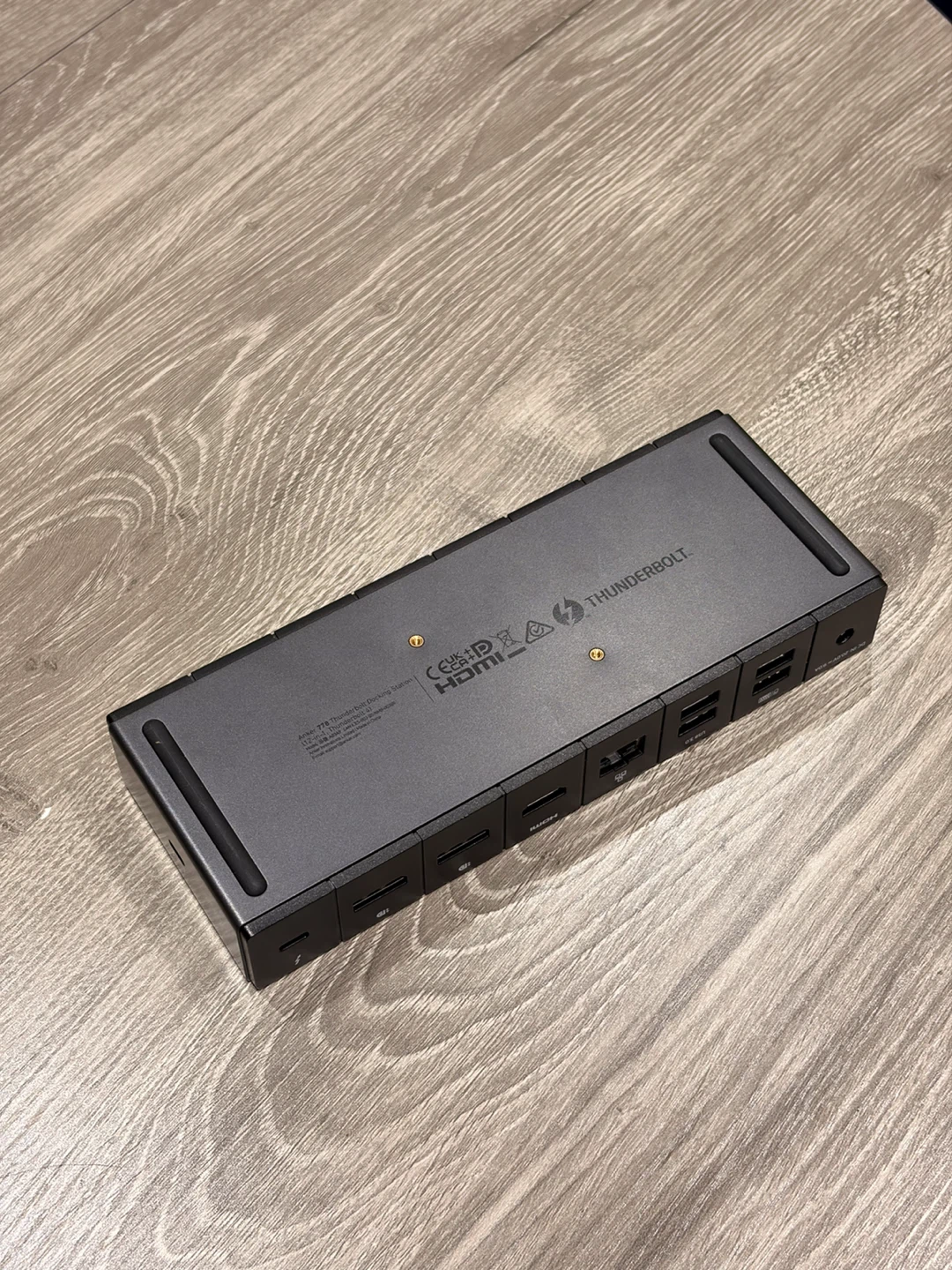 Anker 778 Thunderbolt 4 Docking Station 12-in-1 - photo 2