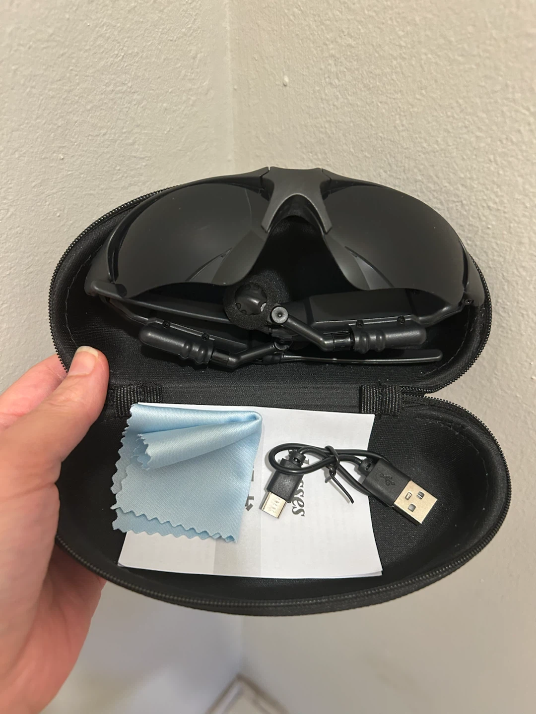 Brand New Wireless Bluetooth Sports Sunglasses with Earphones - photo 2