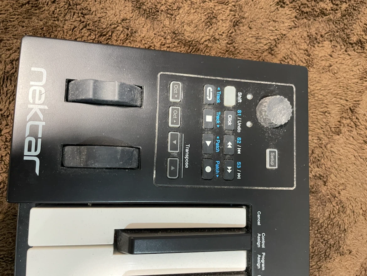Nektar Impact GX61 MIDI Keyboard Controller for music production - photo 4