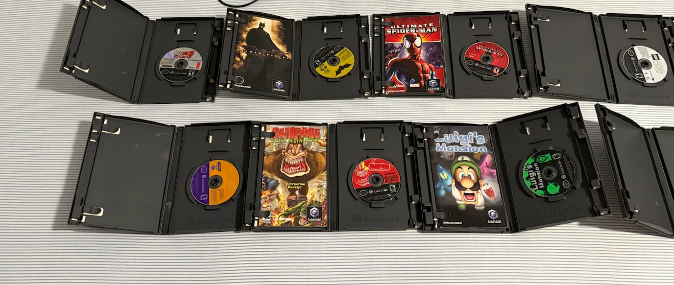 Nintendo GameCube Games Lot - photo 3