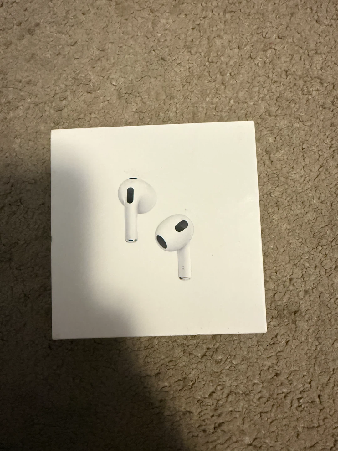 Apple AirPods (3rd generation) with Charging Case