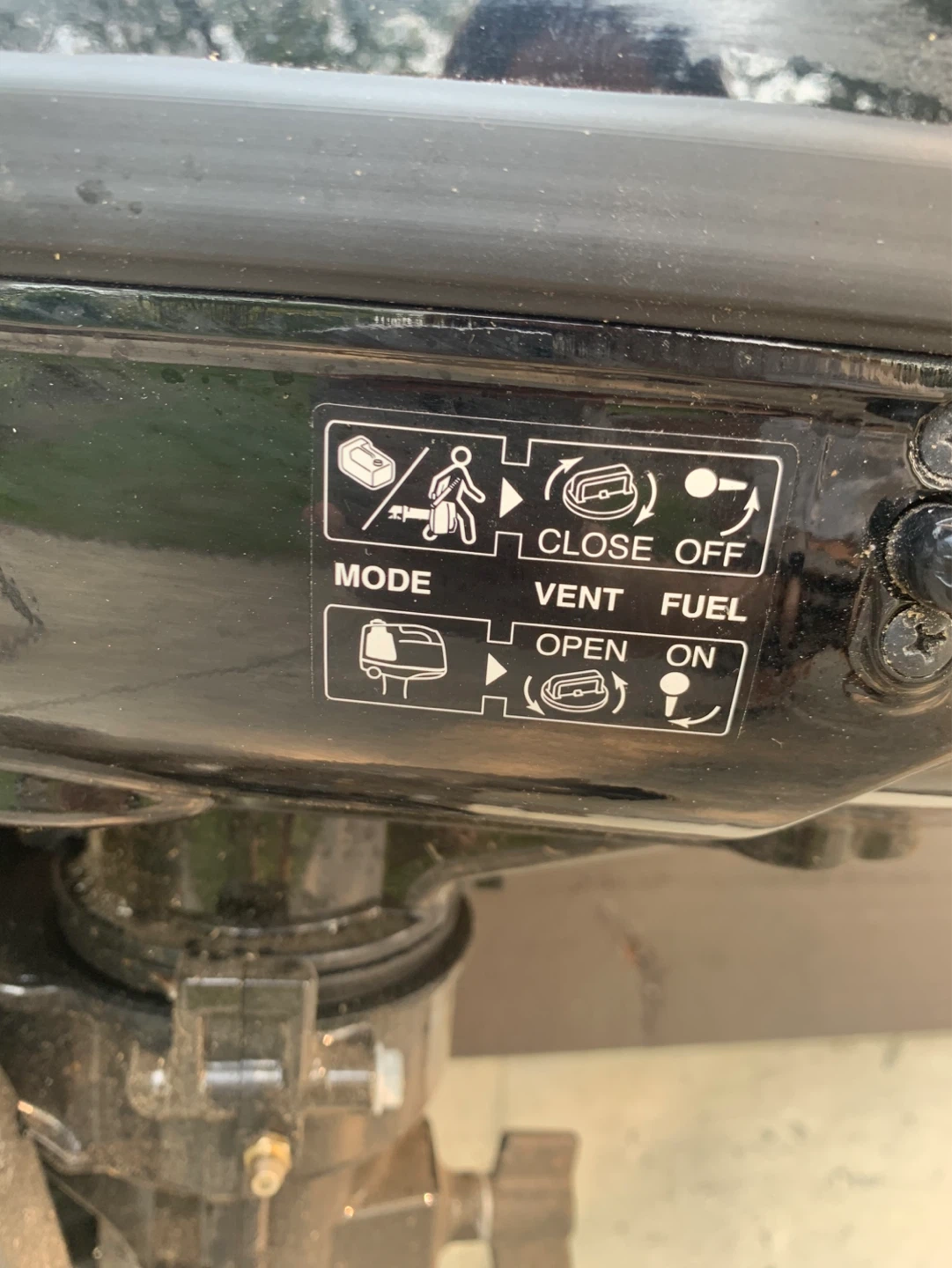 Mercury FourStroke Outboard Motor - photo 3