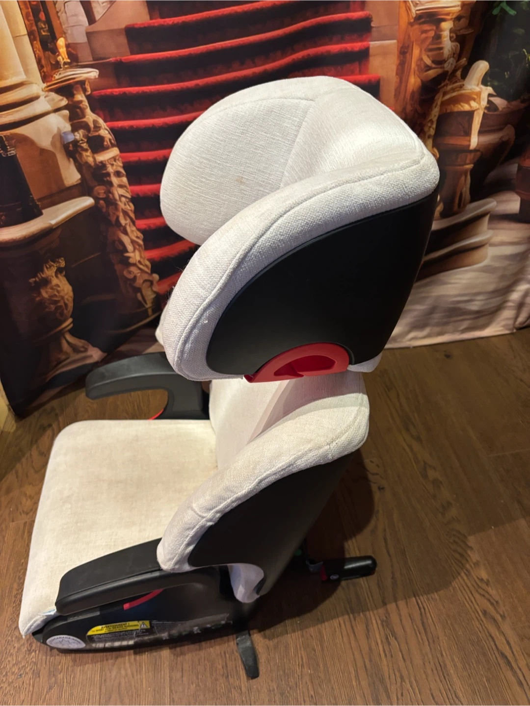 Clek booster seat - photo 3