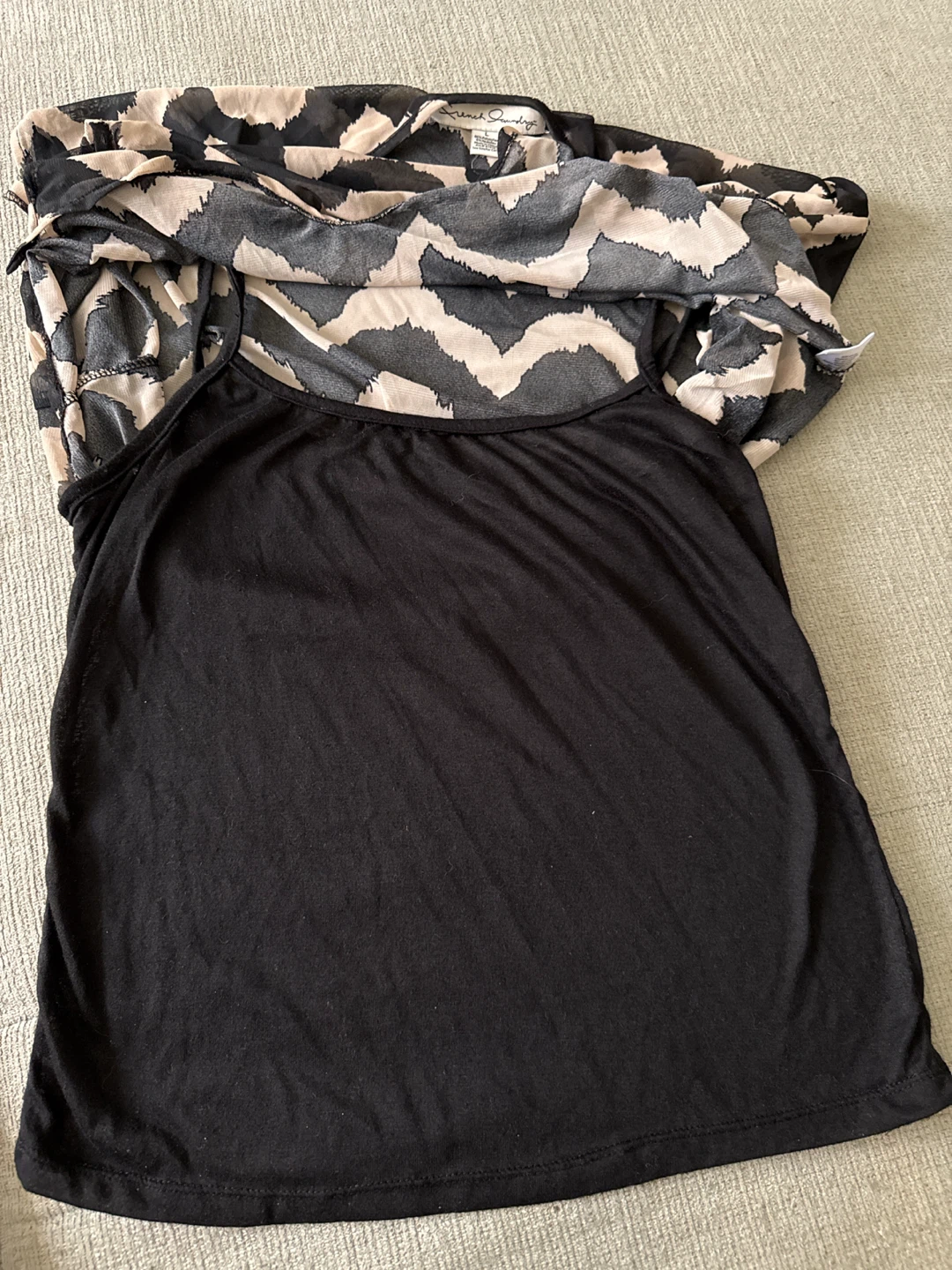Womens Sheer Zigzag Print Knit Top - photo 3
