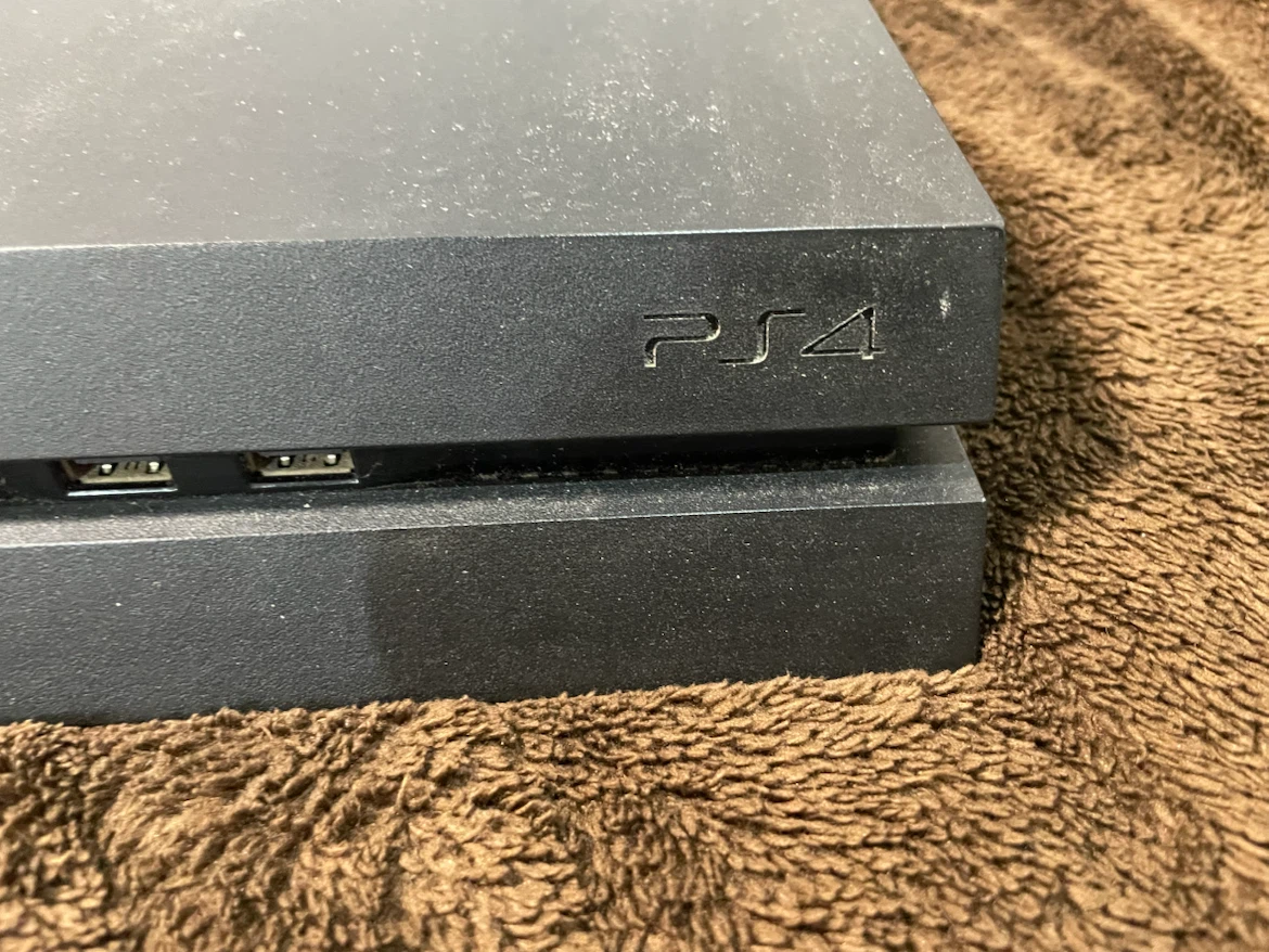 Sony PlayStation 4 (PS4) Slim Console