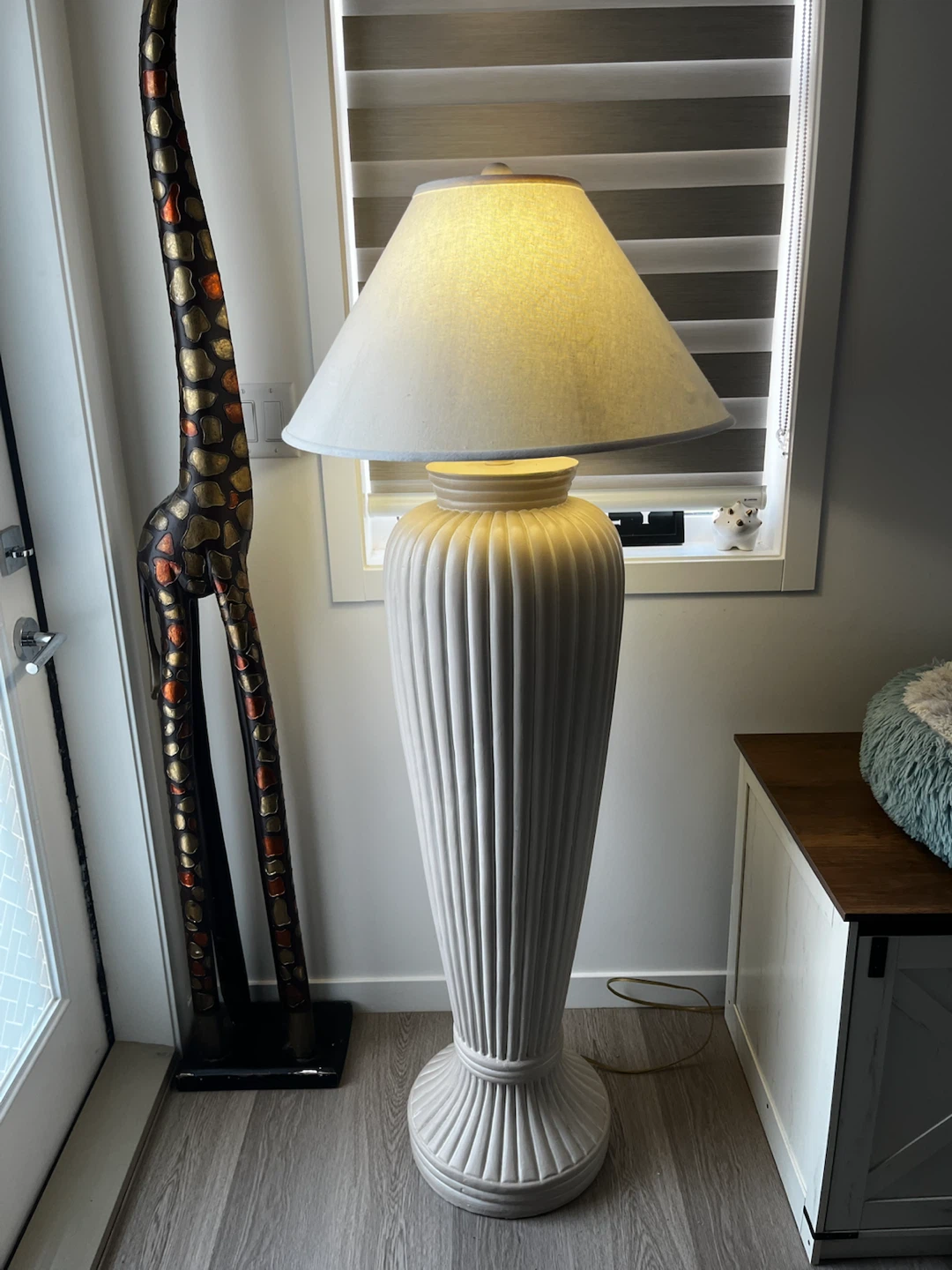 Anthony Art Design Floor Lamp