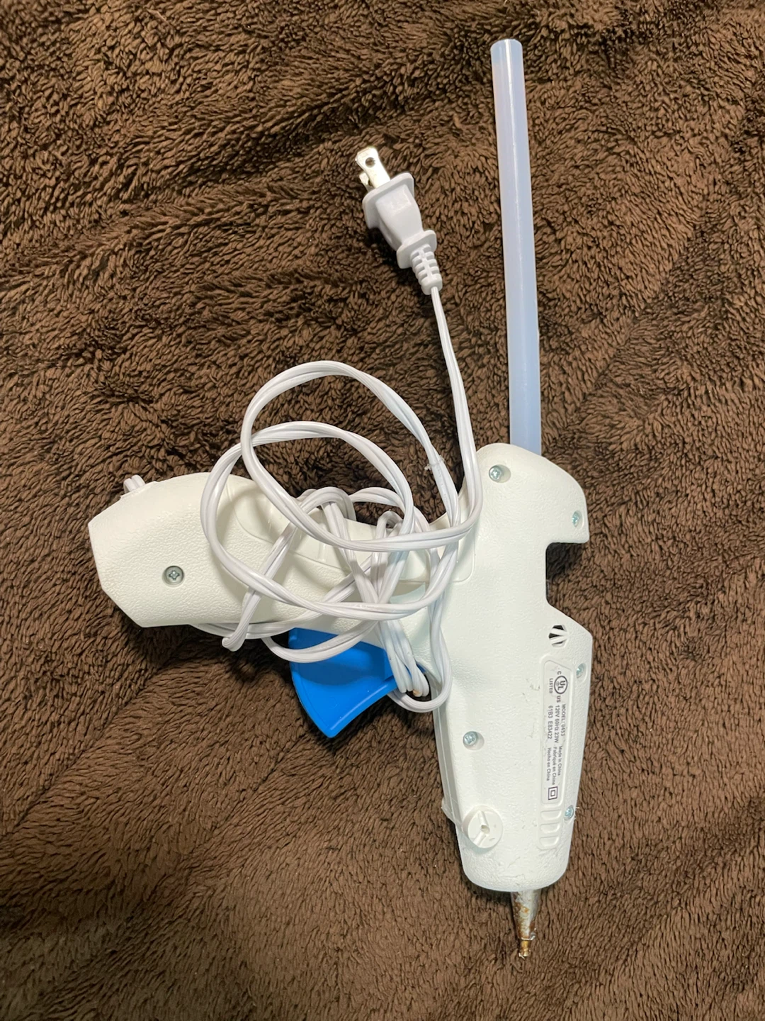 AdTech 2-Temp Dual-Temp Glue Gun with Glue Sticks - photo 4