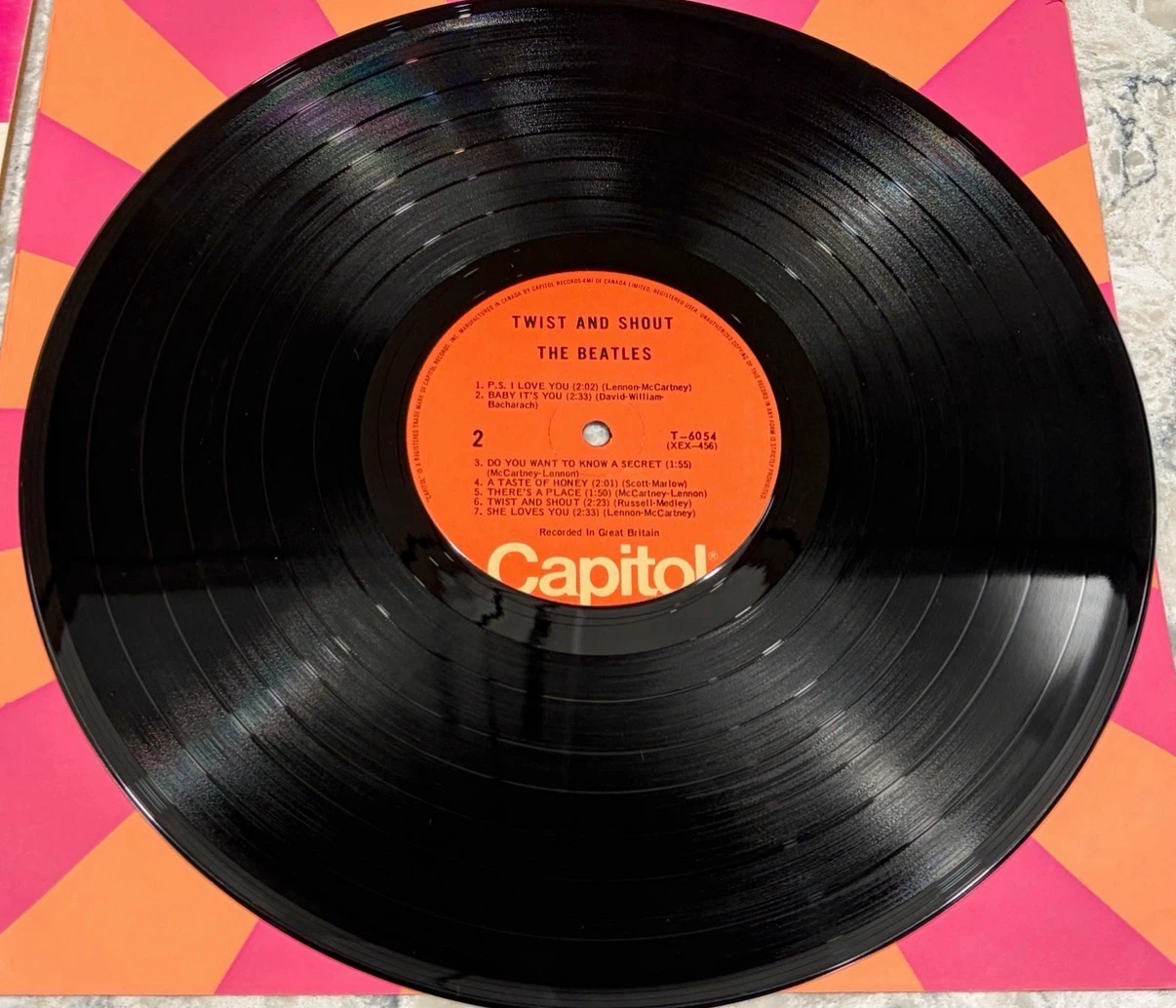 The Beatles Twist and Shout Record – Canadian Capitol T-6054 - photo 4