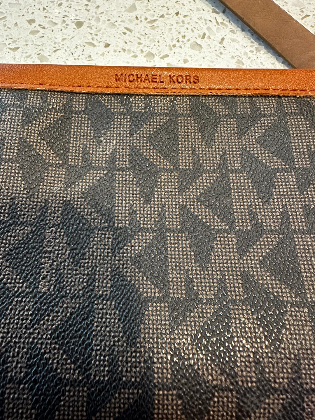 Michael Kors Signature Print Small Bag - photo 3