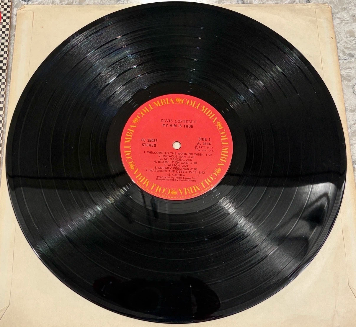 Elvis Costello My Aim Is True LP Original Can Press PC 35037 - photo 3