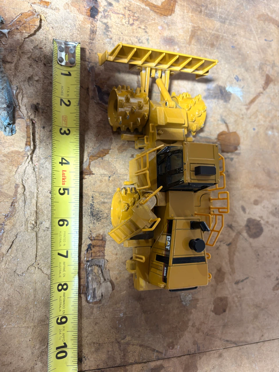 Caterpillar Soil Compactor Toy Model - photo 2