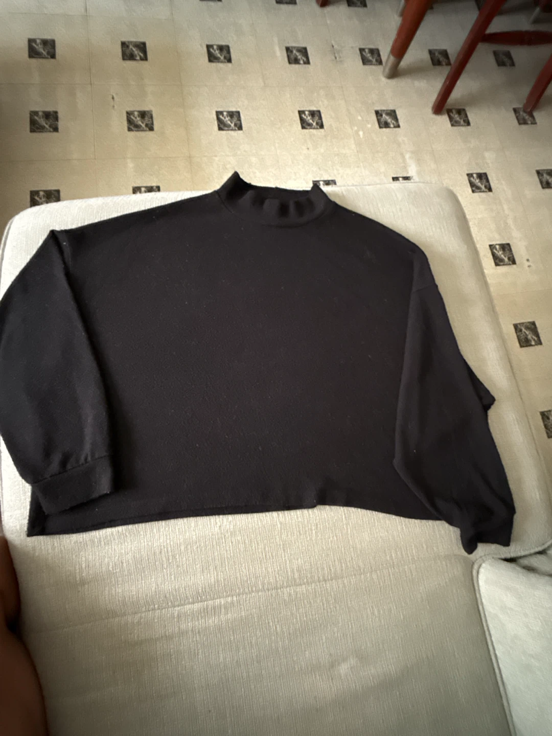 LILI sport Black Mock Neck Top
