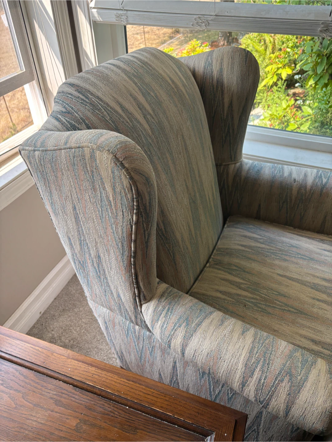 Carlton House Upholstered Armchair - photo 2
