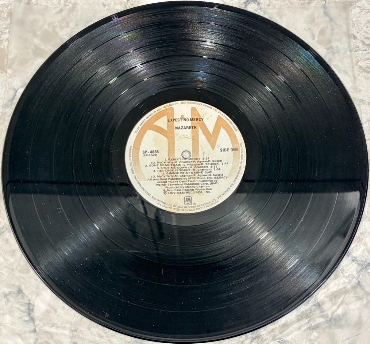 Nazareth "Expect No Mercy" 1977 Vinyl Record (SP-4666) - photo 3