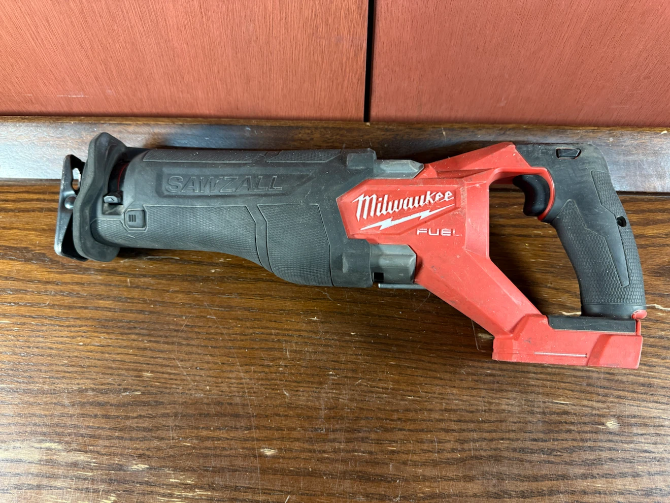 Milwaukee Tool M18 FUEL GEN-2 18V Lithium-Ion Brushless SAWZALL