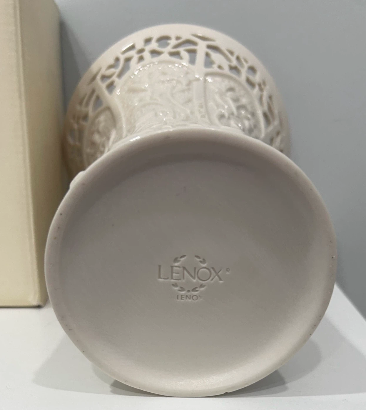 Lenox Vase with Original Box - photo 3