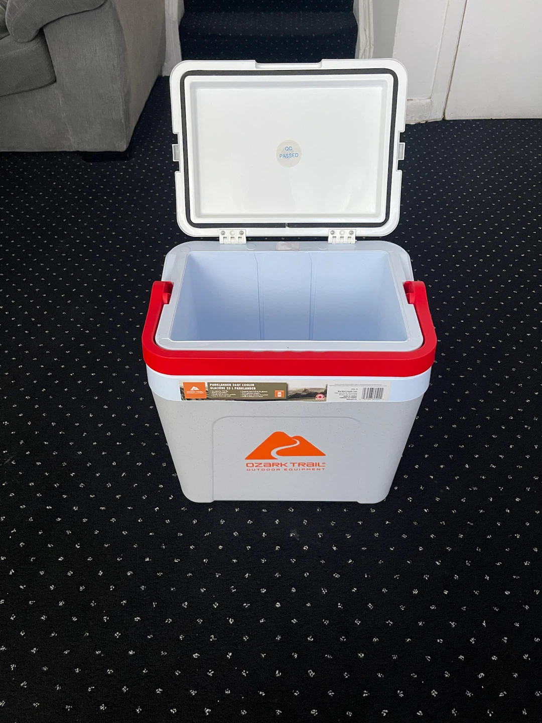Ozark Trail Ice Cooler 26QT Portable Cooler 25L/32 Can Capacity - photo 2