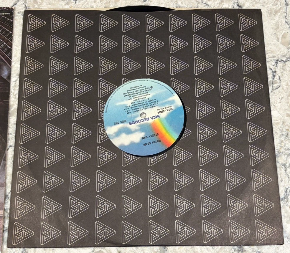 Steely Dan – The Royal Scam Record (MCA-37044) 1976 - photo 3