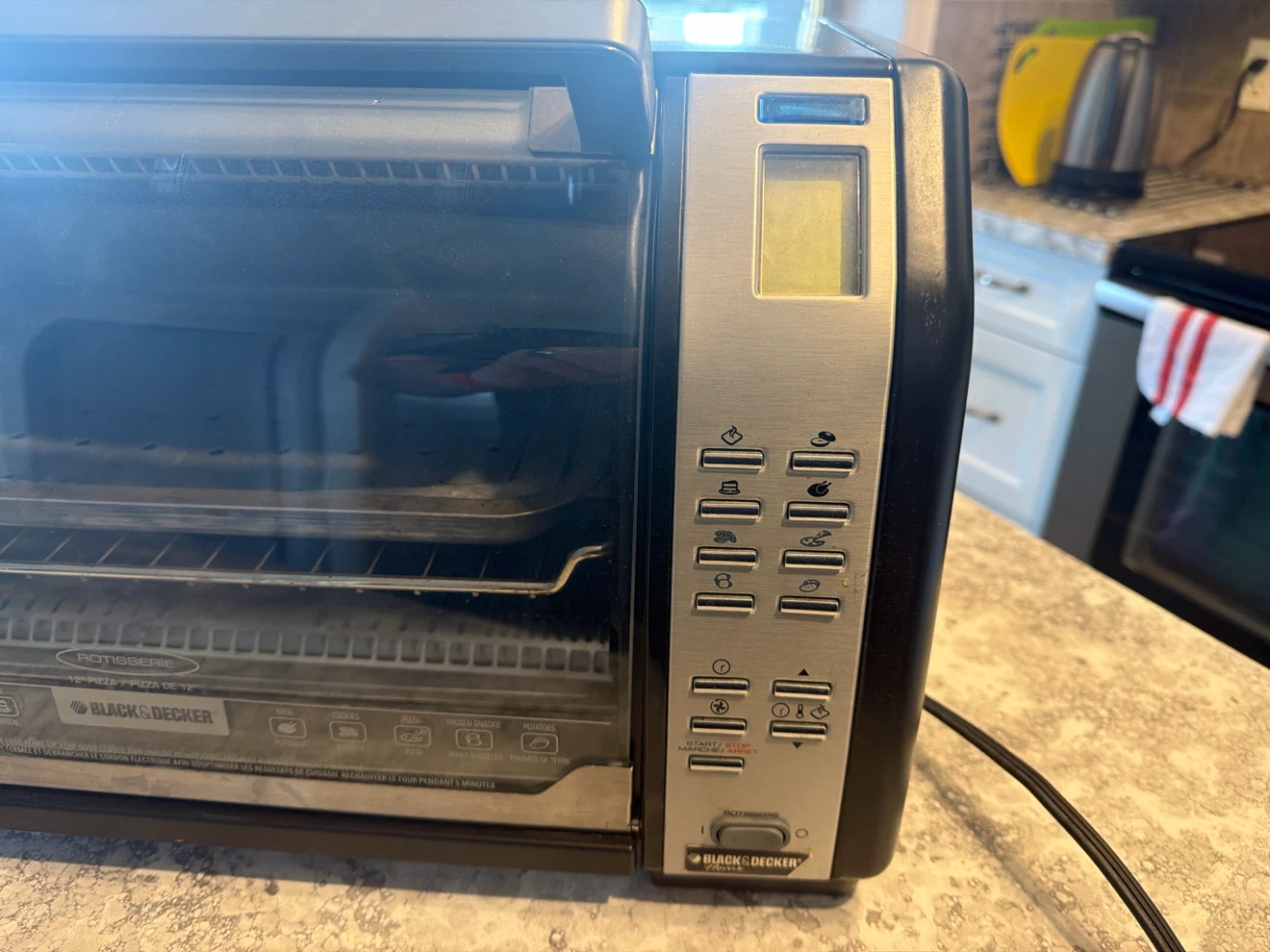 Black & Decker 18" Toaster Oven - photo 3