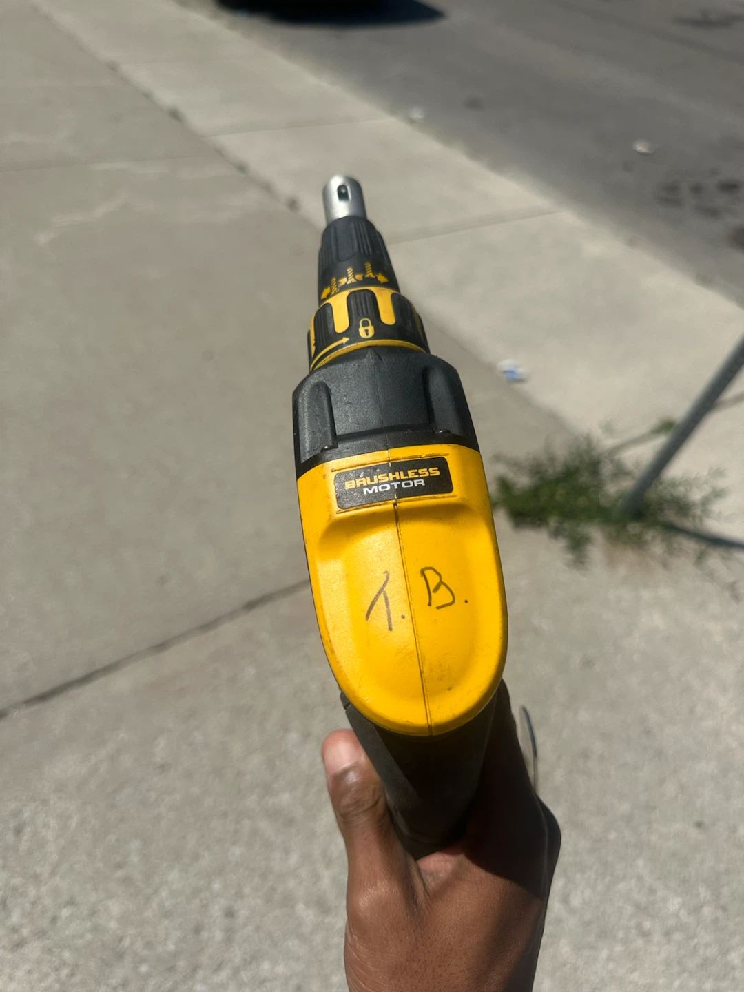 DeWalt 20V MAX XR Cordless Screwgun - photo 3