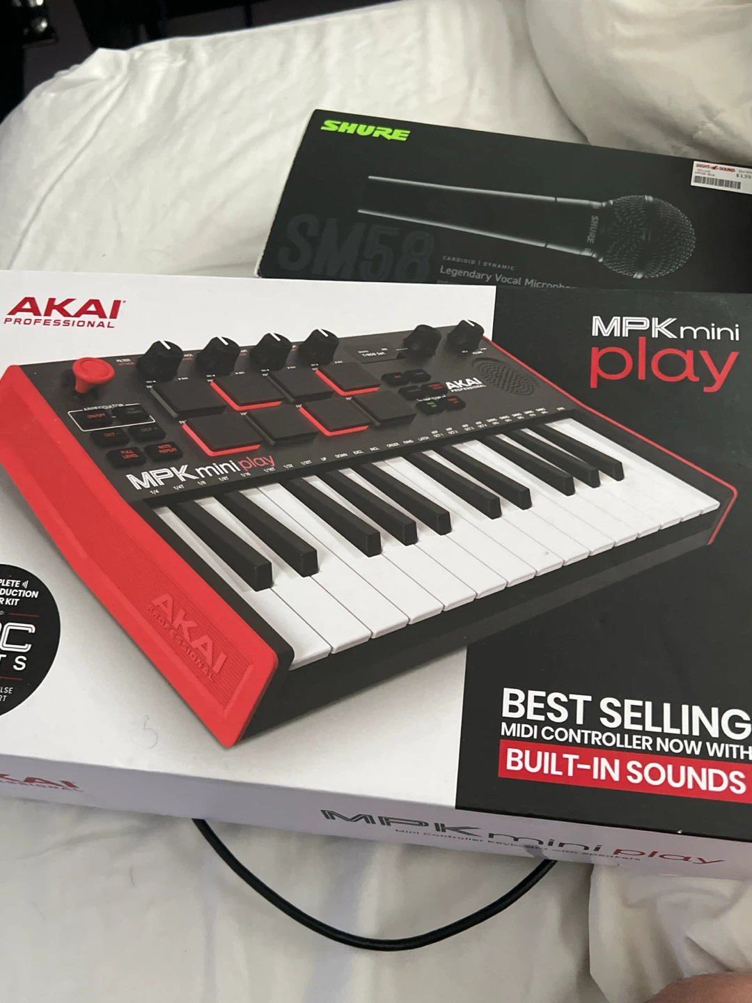 AKAI MPK Mini Play MIDI Keyboard Controller with Built-in Sounds - photo 2