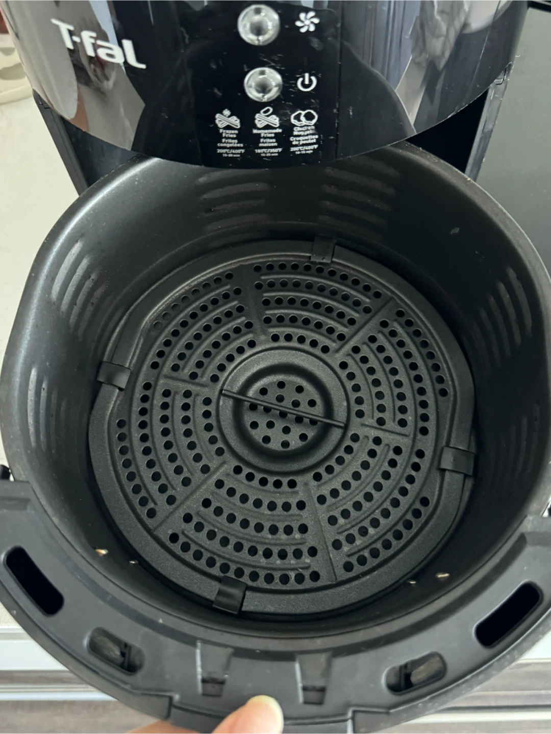 T-fal Air Fryer - photo 3