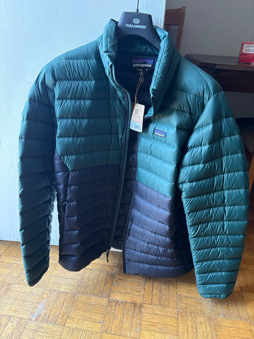 Patagonia Down Jacket - Green/Navy
