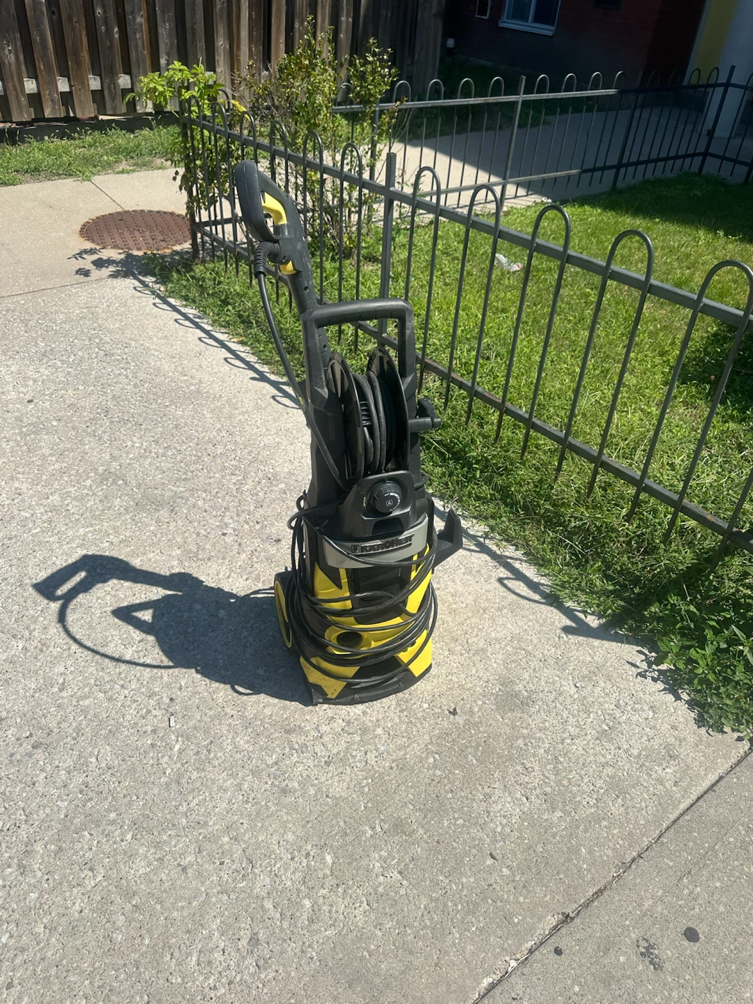 Kärcher Pressure Washer