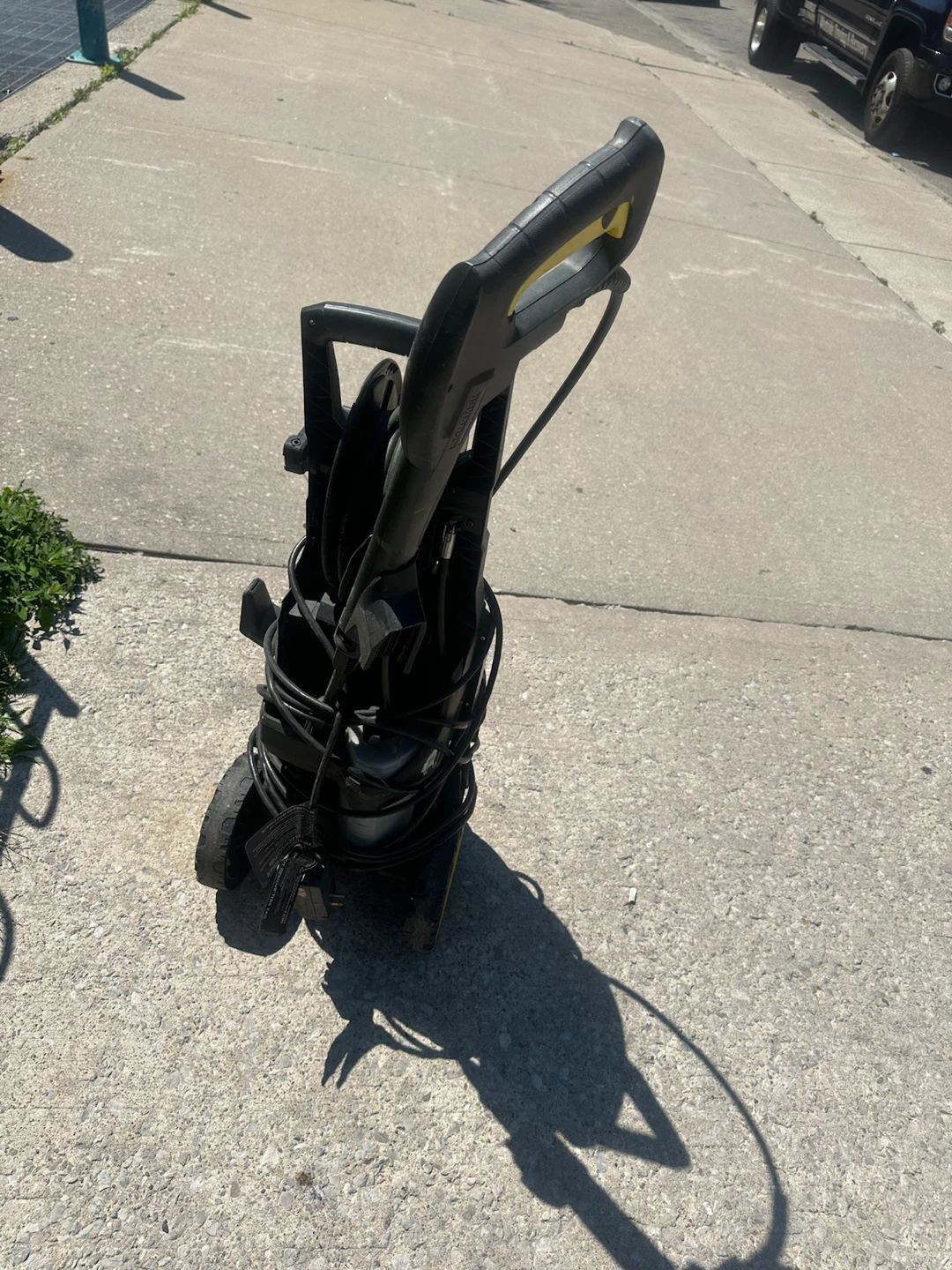 Kärcher Pressure Washer - photo 2
