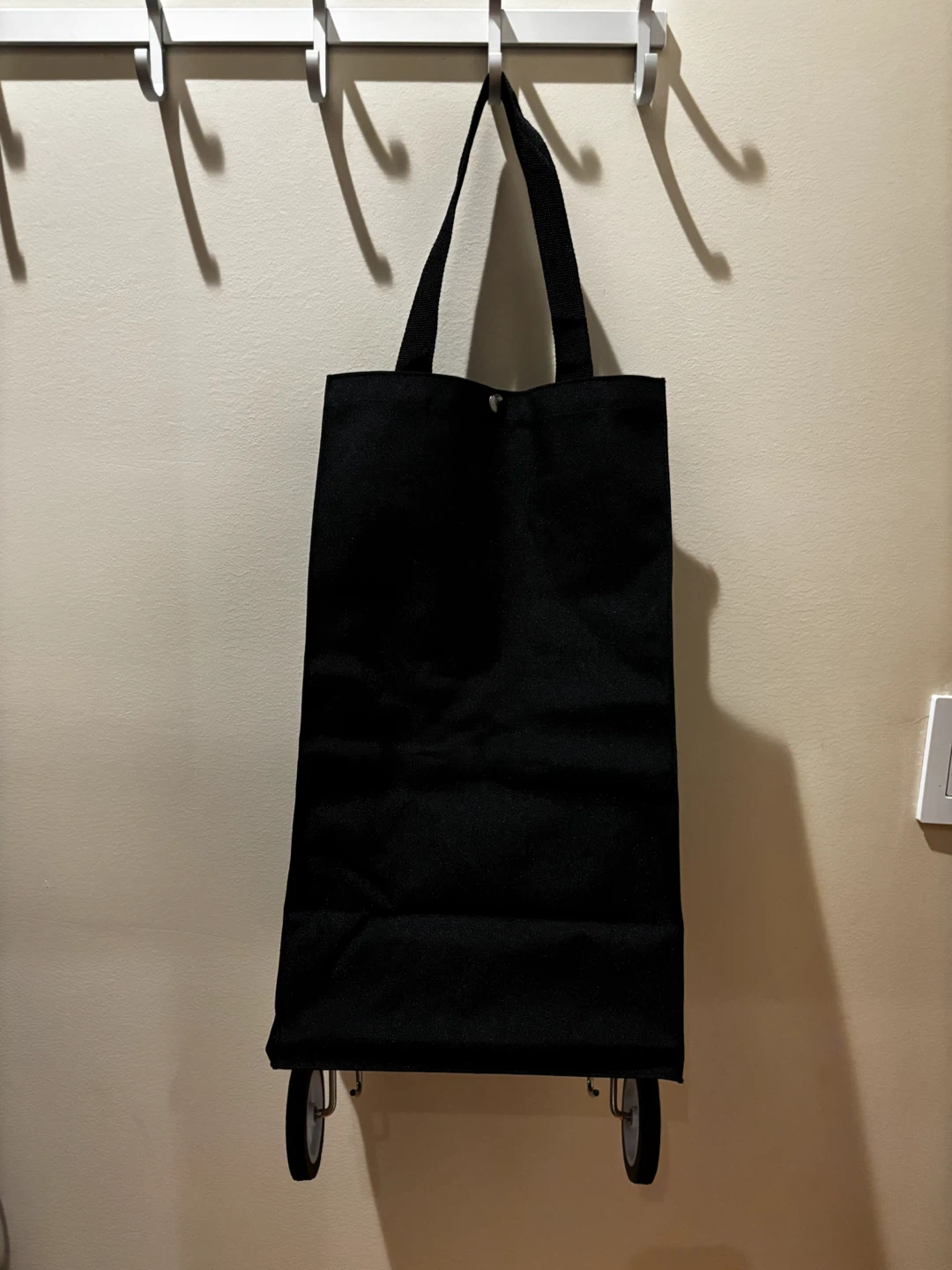 Federal Mogul Black Rolling Shopping Tote Bag - photo 2