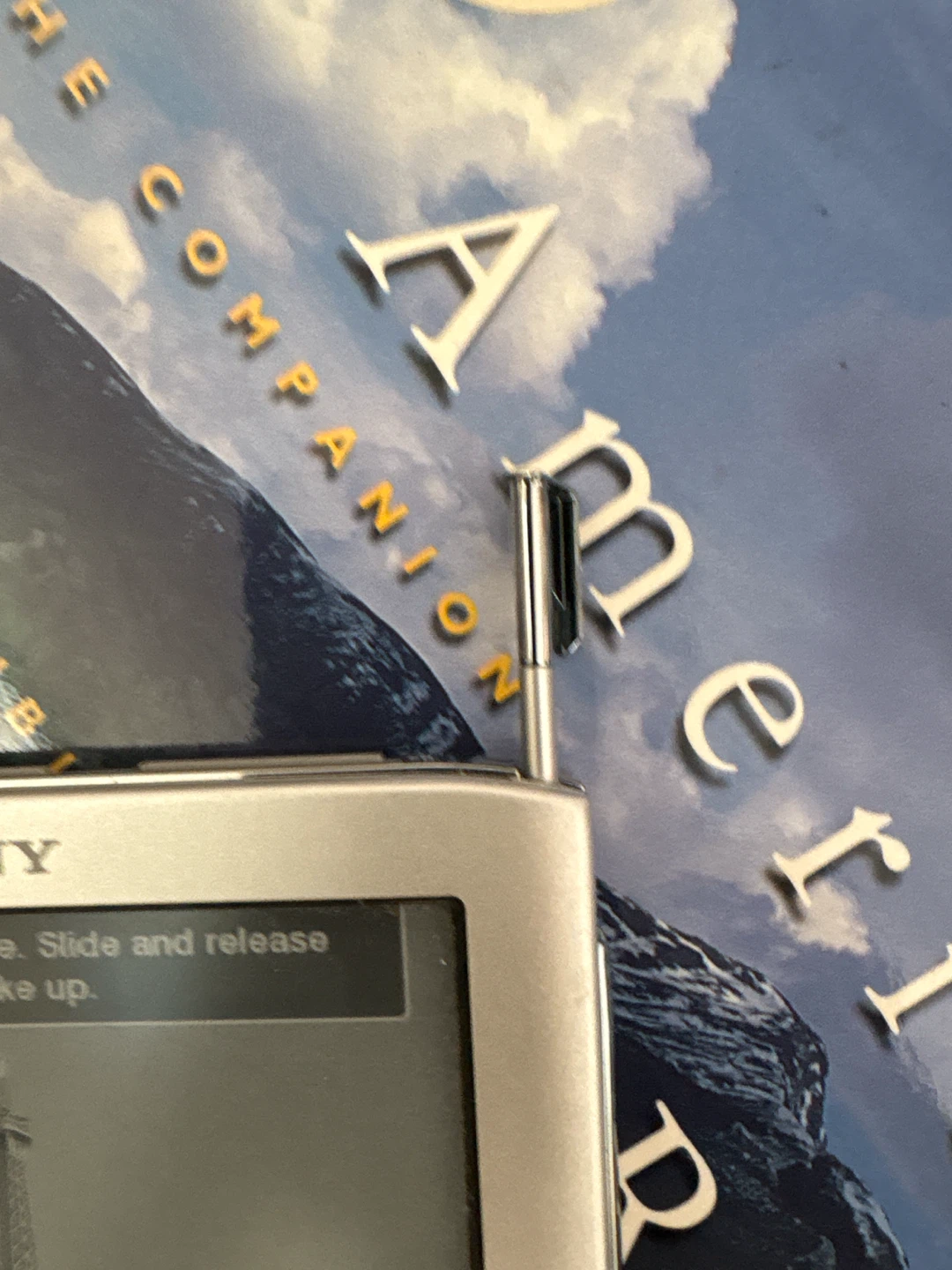 Sony Reader PRS-650 E-reader - photo 3