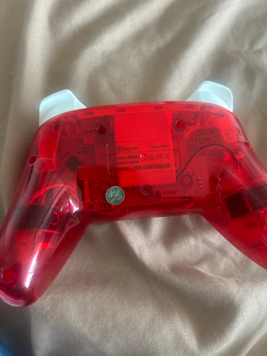 Red Wireless Pro Controller - photo 2