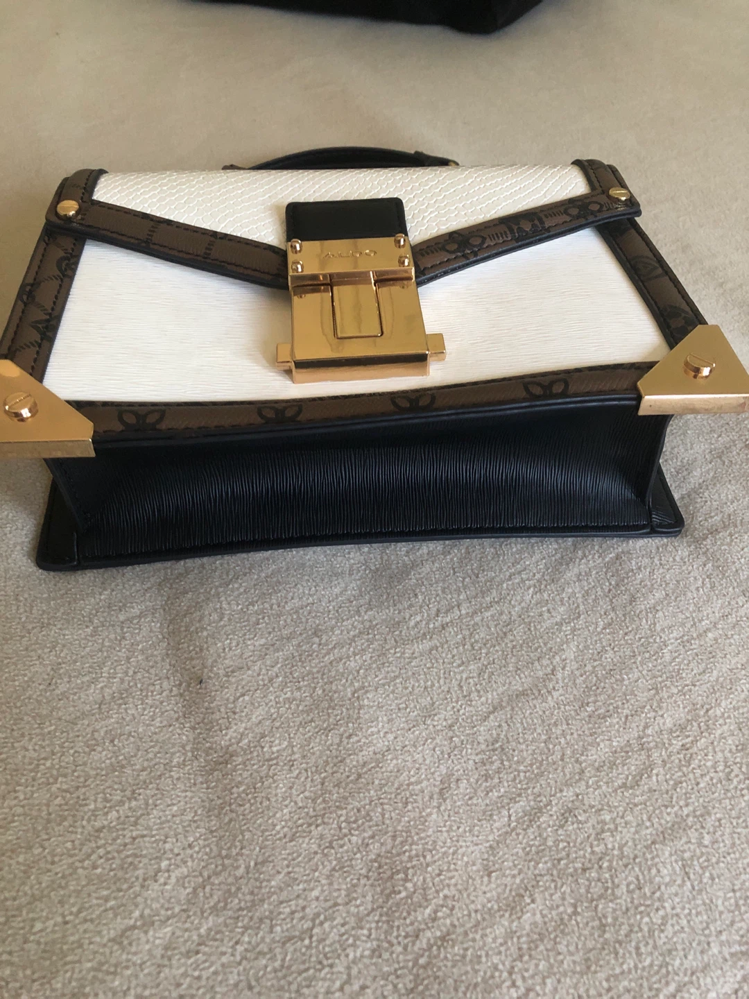 Assorted women’s clothes & ALDO crossbody bag - photo 3