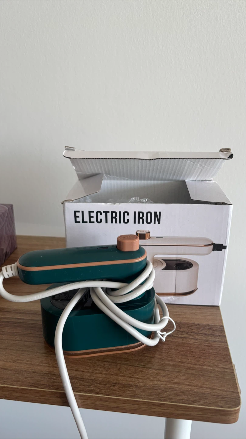 Portable travel Iron