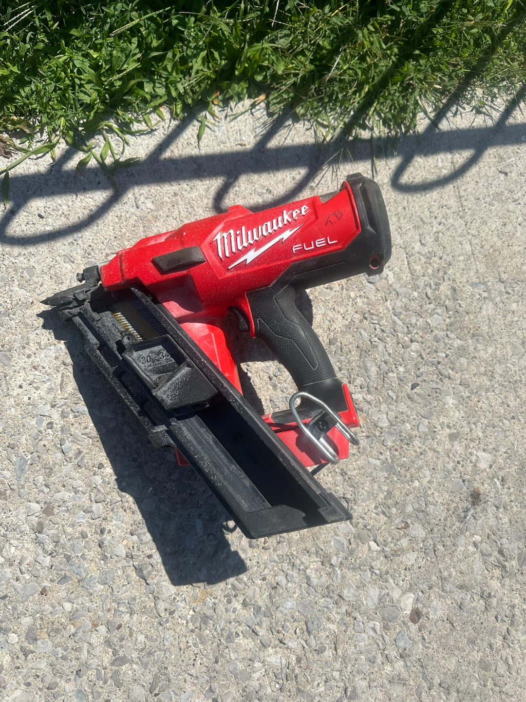 Milwaukee M18 FUEL Brad Nailer