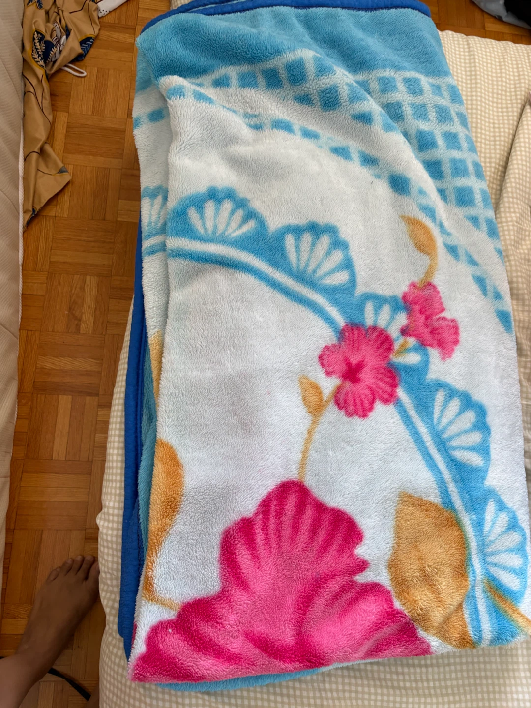 Fuzzy Floral Blanket