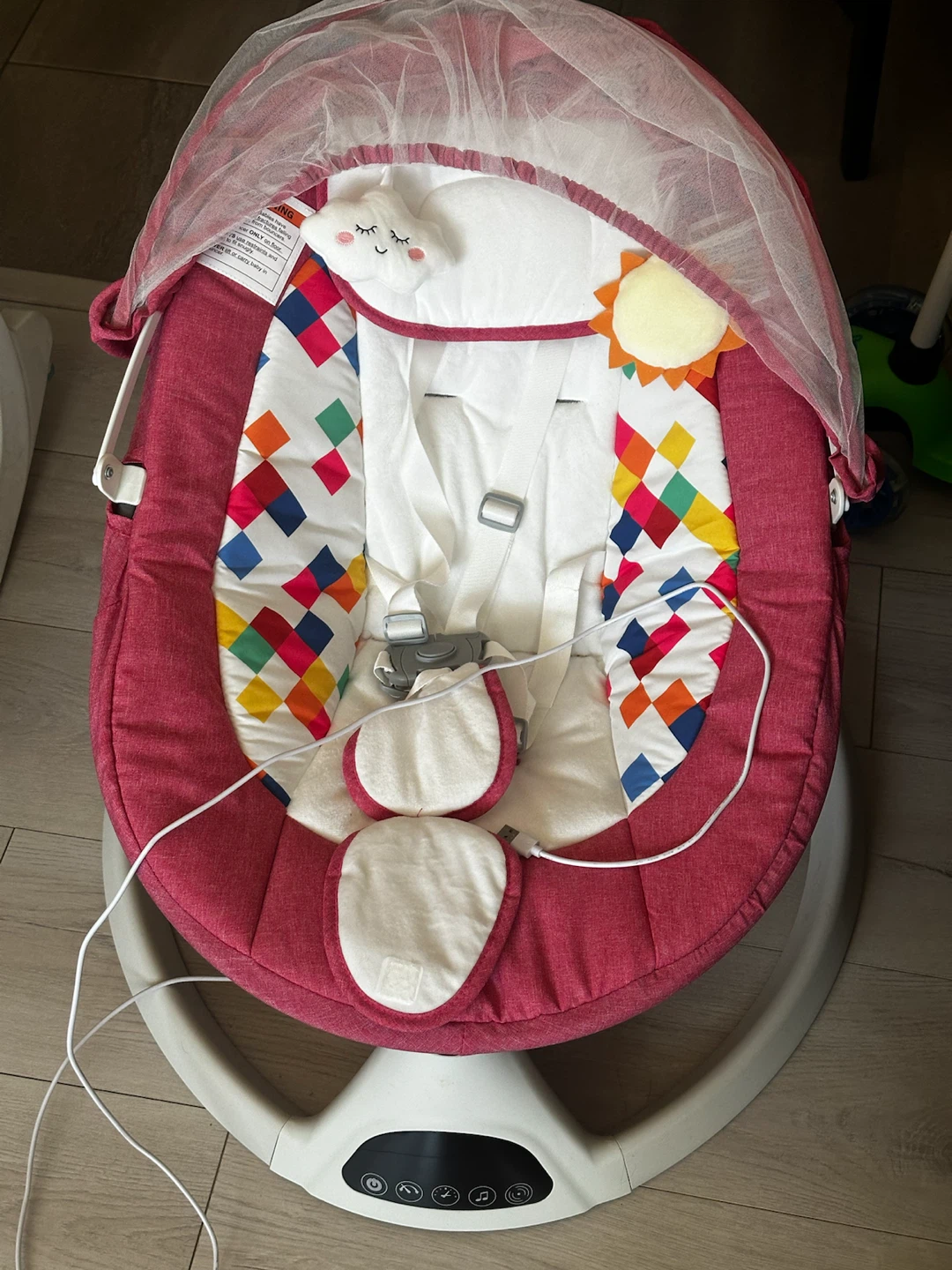 Electric baby swing with music