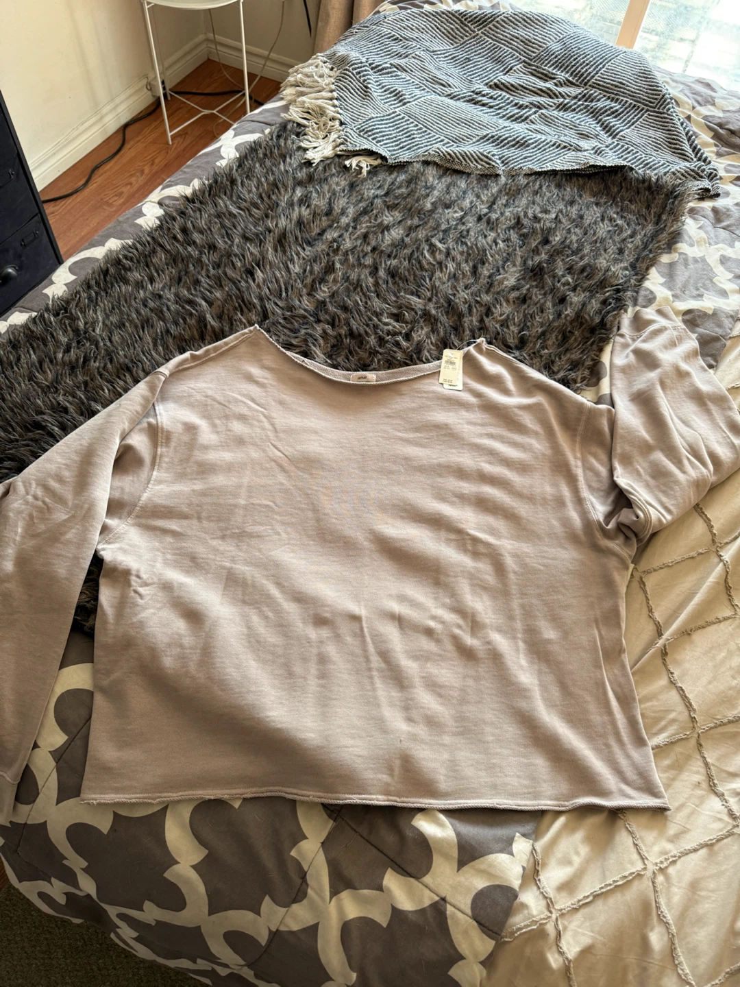 Aerie Long Sleeve Sweatshirt XL new with tags - photo 4